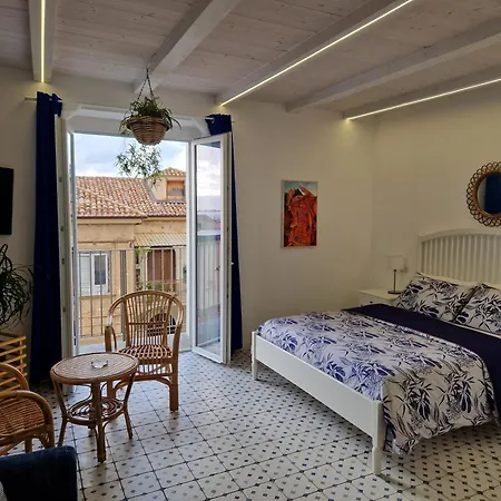 Penelope Apartment *