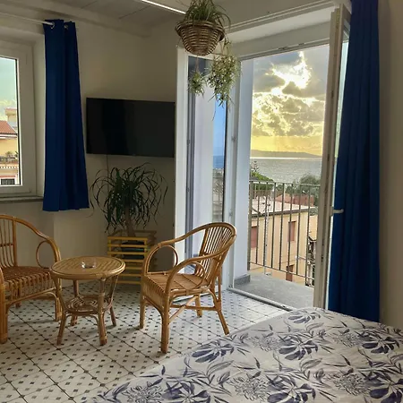 Penelope Apartment