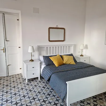 Penelope Apartment